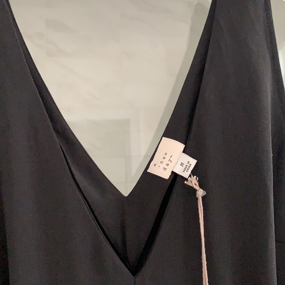 NWT | Black sleeveless vneck jumpsuit - Picture 7 of 12